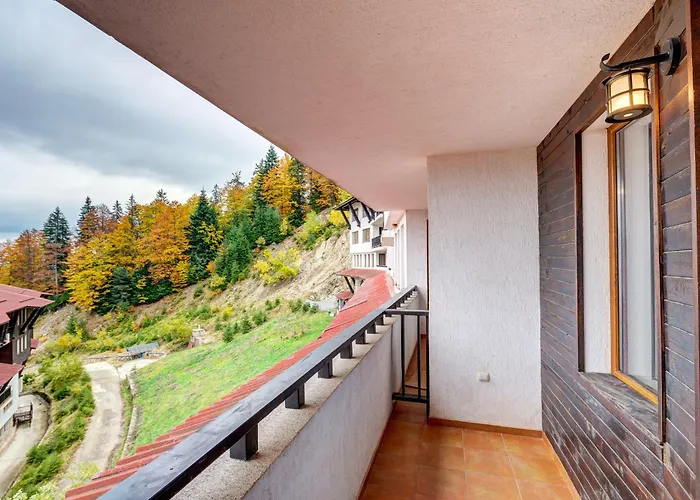 Slope Getaway At Grand Monastery * 潘波洛沃